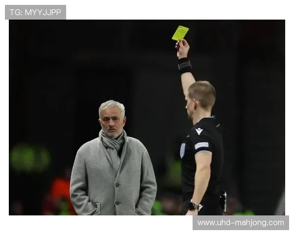 VAR争议再现:多场比赛关键判罚引发讨论,裁判标准统一性受质疑 VAR争议再现:多场比赛关键判罚引发讨论,裁判标准统一性受质疑